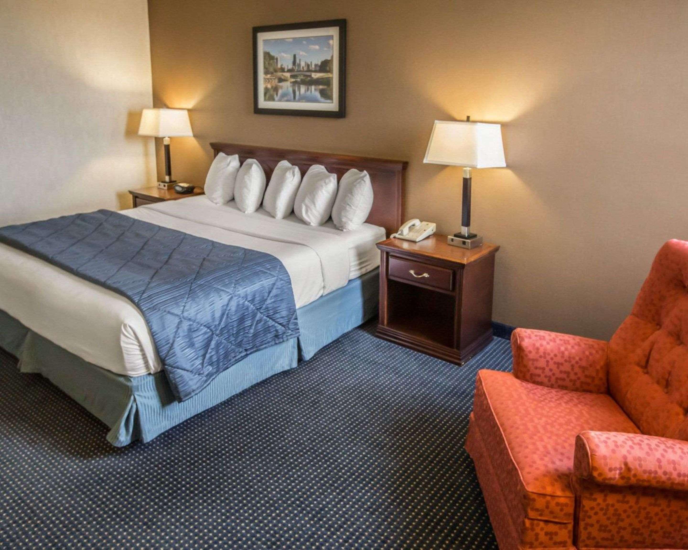 Quality Inn Schaumburg - Chicago Near The Mall Eksteriør bilde