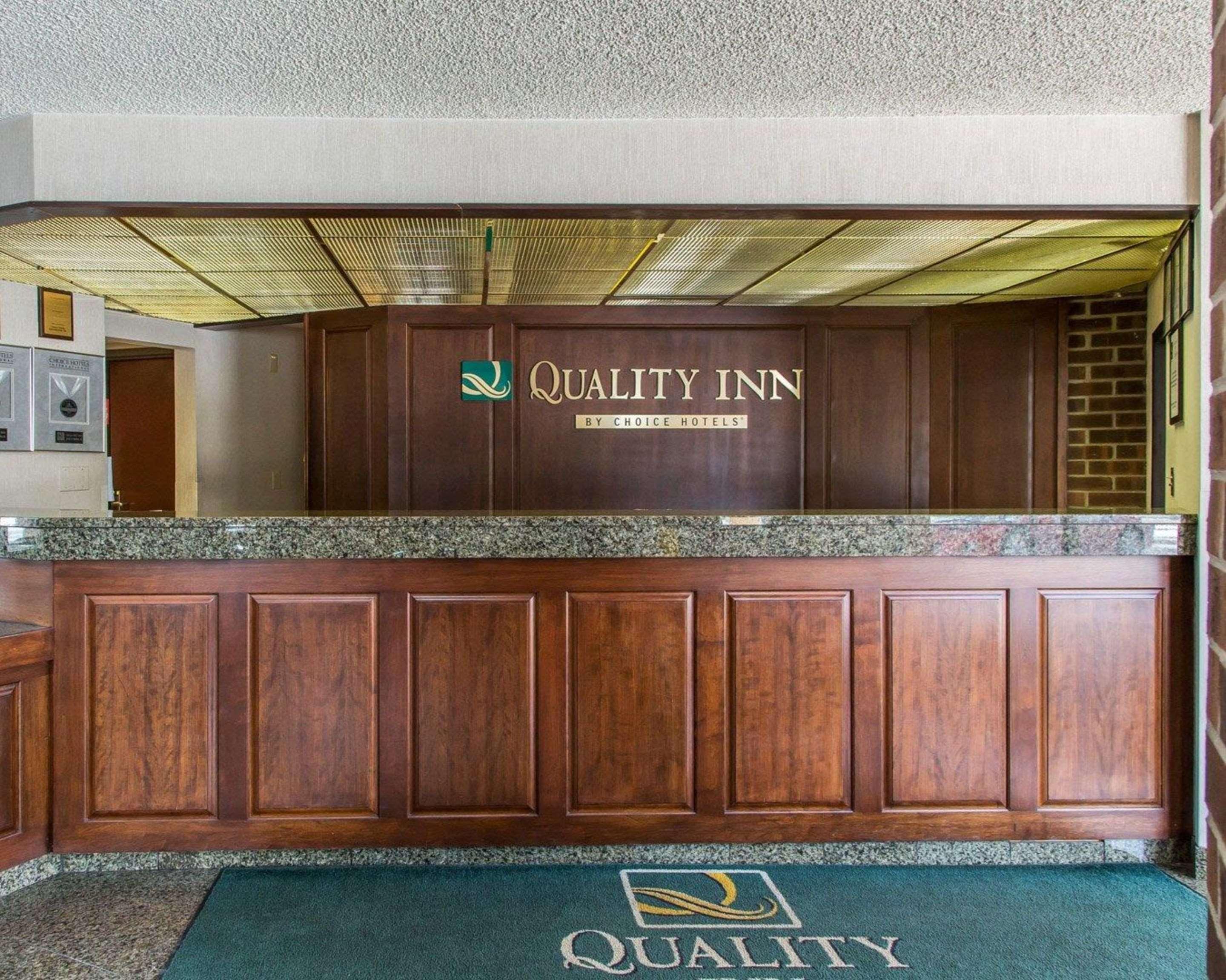 Quality Inn Schaumburg - Chicago Near The Mall Eksteriør bilde