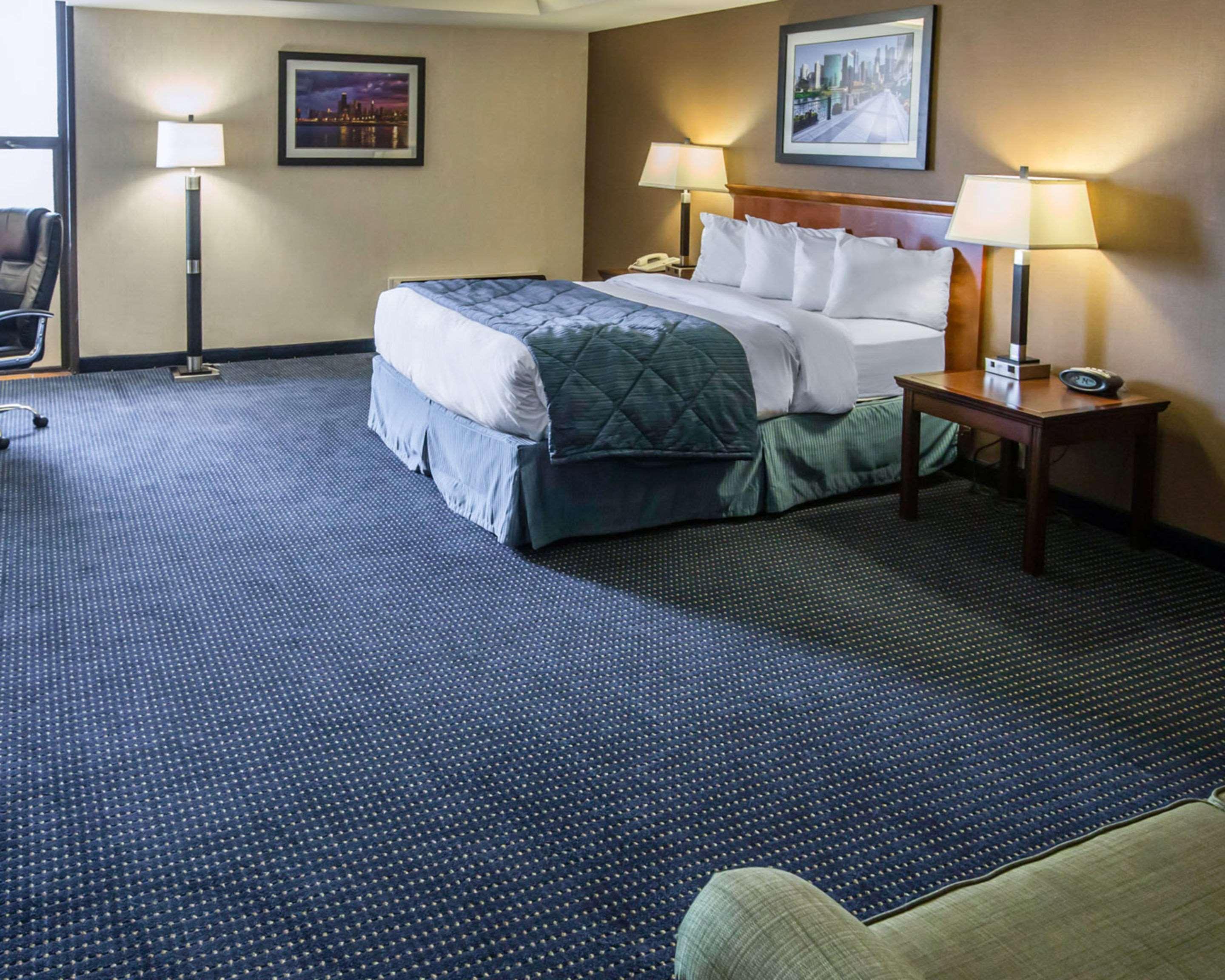Quality Inn Schaumburg - Chicago Near The Mall Eksteriør bilde