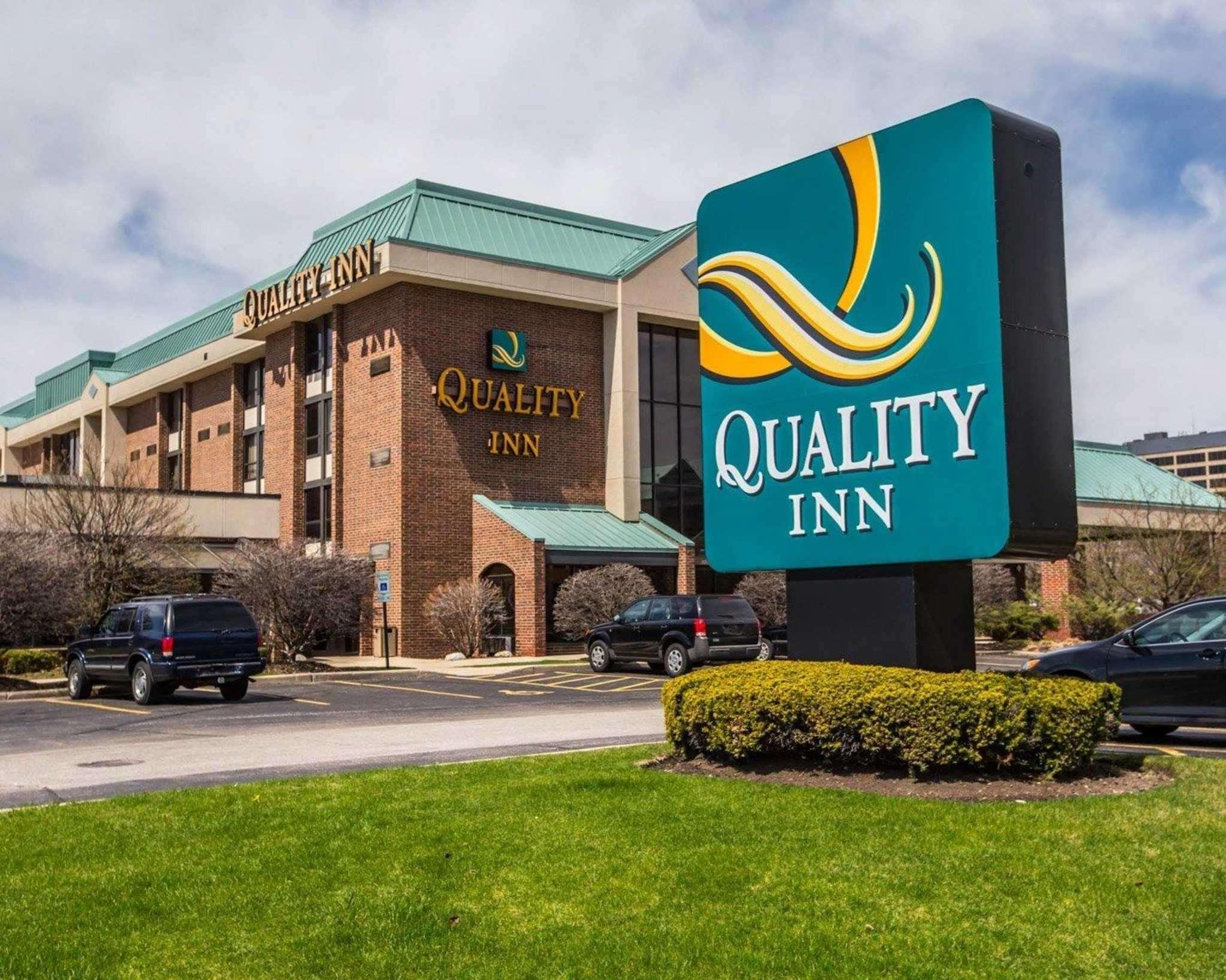 Quality Inn Schaumburg - Chicago Near The Mall Eksteriør bilde